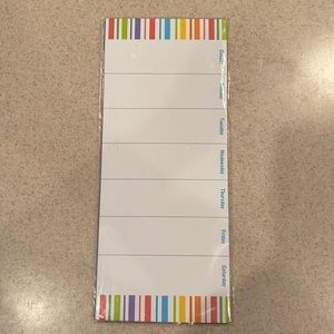 Magnetic horizontal days of the week board